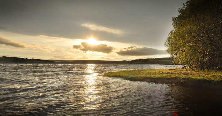 sunrise over Derwent Reservoir in the Durham Dales